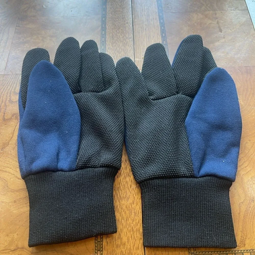 Patriot NFL Gloves!!